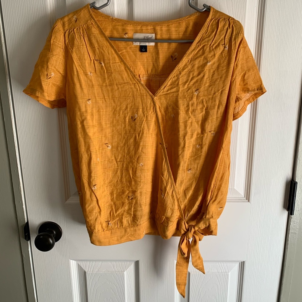 Floral tie side top